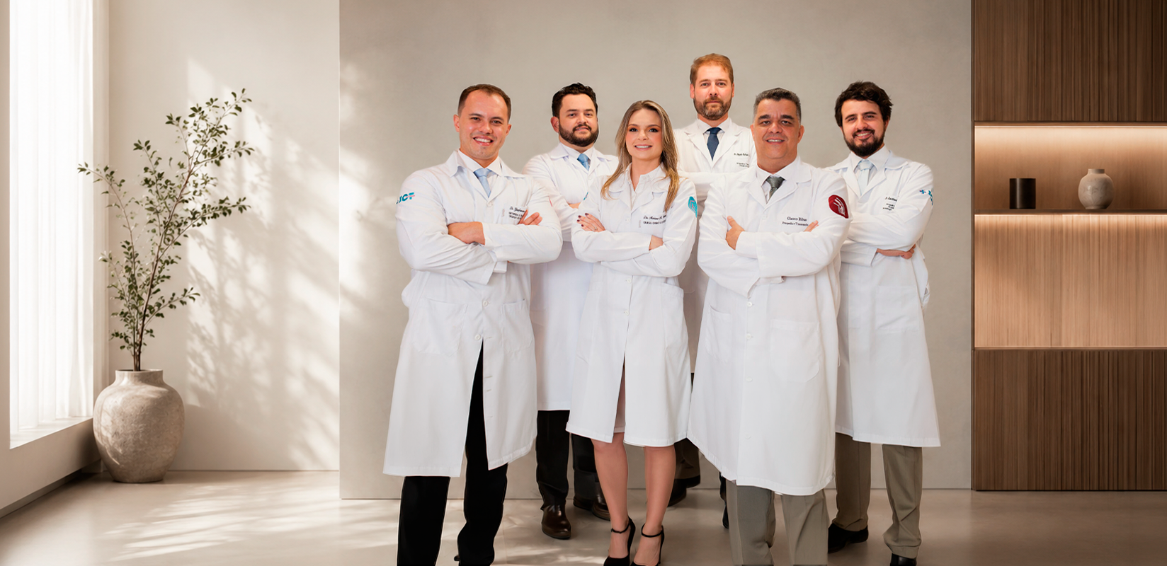 Equipe de médicos ortopedistas do IOT Guarapuava